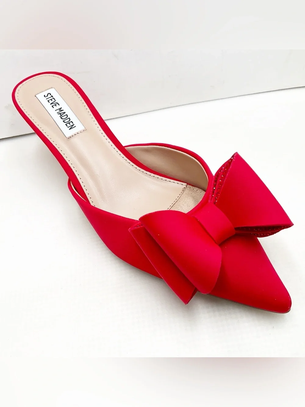 🆕{Steve Madden} Method Red Pointed-Toe Bow Mules - Picture 2 of 16